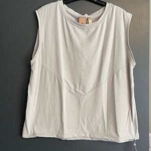 Indygena tank top with adjustable waist